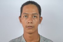 13-175205000-04650.jpg
